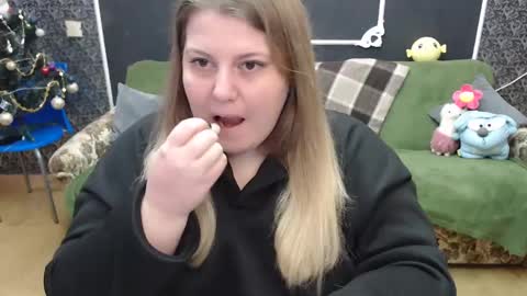 josiesun771 online show from February 2025 07:07:01 AM