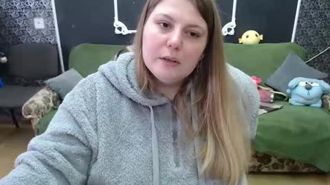 josiesun771 online show from February 2025 10:26:01 AM