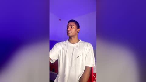 JOSS JORDAN  online show from April 2026 05:04:02 AM