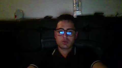 Snapshot of josux8 chatting on April 2026 05:32:01 AM josux8 online show from April 2026 05:32:01 AM