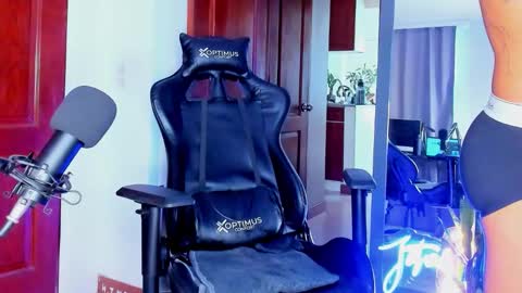 Jota online show from November 2025 06:54:01 PM