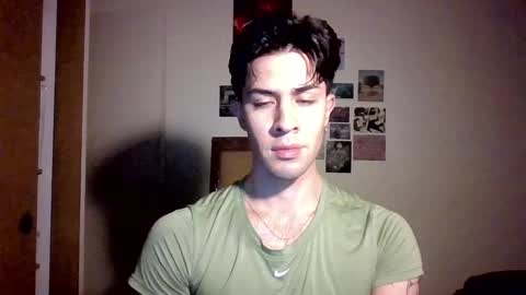 jotarojas1 online show from December 2024 12:48:02 AM