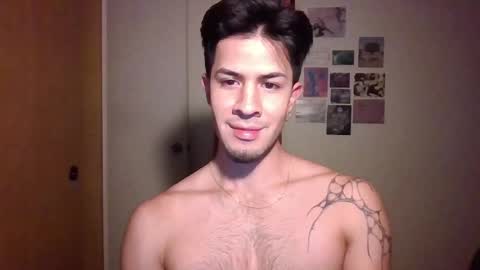 jotarojas1 online show from February 2025 05:26:02 AM