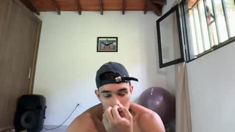 Snapshot of joulianogreco1 chatting on April 2026 03:11:01 PM Im Jouliano online show from April 2026 03:11:01 PM