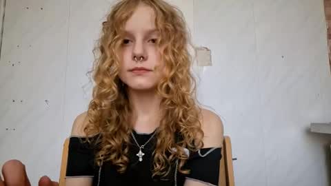 Kira online show from March 2026 05:01:02 AM