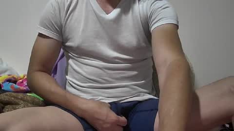 Snapshot of joven322 chatting on June 2026 06:10:02 AM Matias online show from June 2026 06:10:02 AM