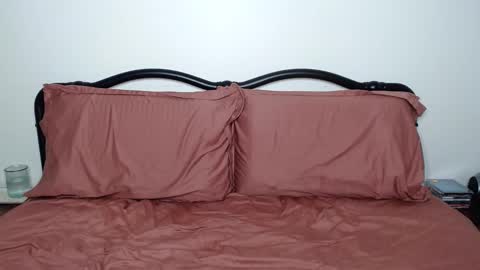 Snapshot of jowiththehair chatting on February 2025 08:54:01 AM Jo Dayne online show from February 2025 08:54:01 AM