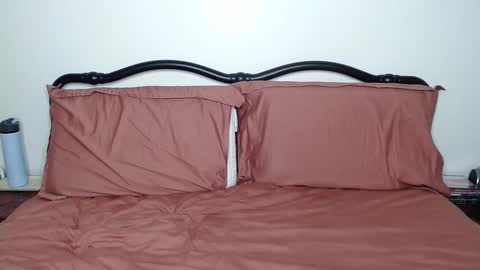 Snapshot of jowiththehair chatting on February 2025 10:05:02 AM Jo Dayne online show from February 2025 10:05:02 AM