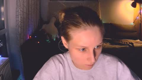 joy_keys online show from December 2024 04:53:02 PM