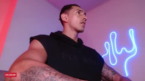 Snapshot of joy_lopezfit chatting on February 2025 12:32:01 PM JOYLOPEZFIT online show from February 2025 12:32:01 PM