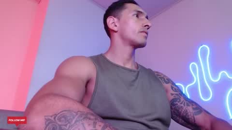 Snapshot of joy_lopezfit chatting on February 2025 02:38:02 PM JOYLOPEZFIT online show from February 2025 02:38:02 PM