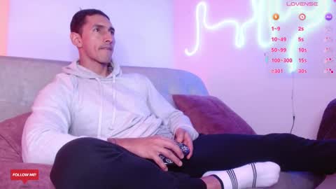 Snapshot of joy_lopezfit chatting on March 2025 02:18:02 PM JOYLOPEZFIT online show from March 2025 02:18:02 PM