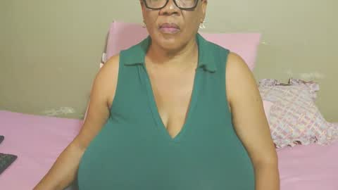 Snapshot of joycemando chatting on March 2026 07:23:02 AM DairyQueen online show from March 2026 07:23:02 AM