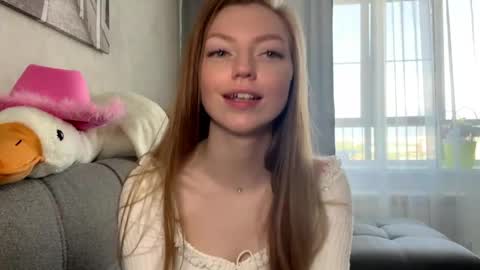 Bella online show from May 2026 11:04:02 AM