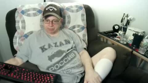 Snapshot of jpmel99 chatting on March 2026 02:04:02 AM jpmel99 online show from March 2026 02:04:02 AM