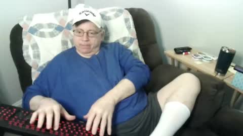 Snapshot of jpmel99 chatting on May 2026 10:05:02 PM jpmel99 online show from May 2026 10:05:02 PM