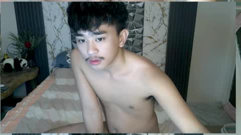 Snapshot of jr_exclusive chatting on May 2026 05:02:01 AM jr_exclusive online show from May 2026 05:02:01 AM