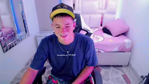 N I N O online show from March 2025 04:06:02 PM