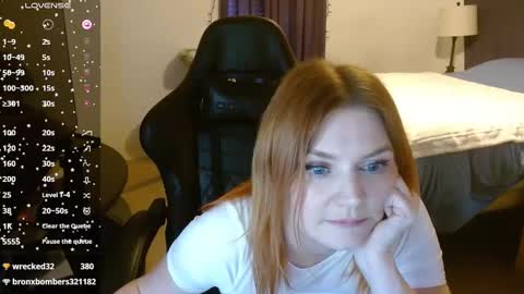 Snapshot of jtripled chatting on January 2025 08:37:02 PM Jessi Dee online show from January 2025 08:37:02 PM