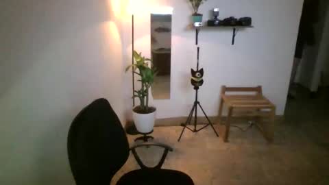 Snapshot of juan235665 chatting on June 2026 01:28:02 AM juan235665 online show from June 2026 01:28:02 AM