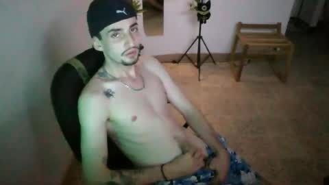 Snapshot of juan235665 chatting on June 2026 01:19:01 AM juan235665 online show from June 2026 01:19:01 AM