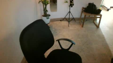 Snapshot of juan235665 chatting on June 2026 02:16:01 AM juan235665 online show from June 2026 02:16:01 AM