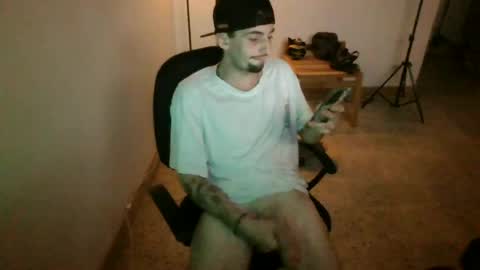 Snapshot of juan235665 chatting on June 2026 02:20:02 AM juan235665 online show from June 2026 02:20:02 AM
