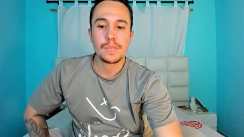 Snapshot of juan__jimenez chatting on March 2026 01:01:02 AM Juan online show from March 2026 01:01:02 AM