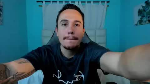 Snapshot of juan__jimenez chatting on March 2026 01:09:01 AM Juan online show from March 2026 01:09:01 AM