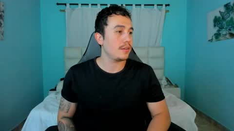 Snapshot of juan__jimenez chatting on April 2026 09:02:01 PM Juan online show from April 2026 09:02:01 PM