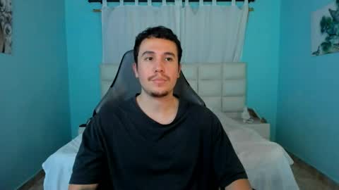 Snapshot of juan__jimenez chatting on April 2026 01:11:02 AM Juan online show from April 2026 01:11:02 AM