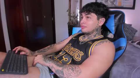 Snapshot of juan_alvarez18 chatting on November 2025 05:12:01 PM juan_alvarez18 online show from November 2025 05:12:01 PM