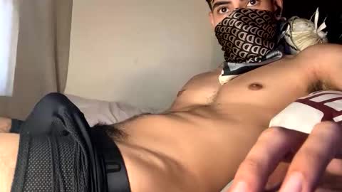 Snapshot of juan_bunny chatting on May 2026 02:47:02 PM lJuanl online show from May 2026 02:47:02 PM