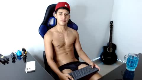 JuanDa online show from December 2024 02:45:02 AM