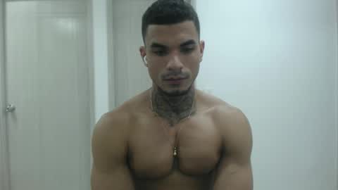 Snapshot of juan_gomez_1 chatting on December 2024 09:29:02 PM juan_gomez_1 online show from December 2024 09:29:02 PM