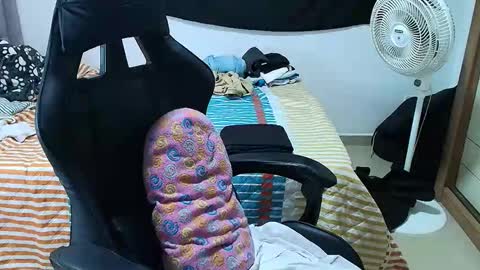 Snapshot of juan_gomez_1 chatting on October 2025 01:22:01 AM juan_gomez_1 online show from October 2025 01:22:01 AM