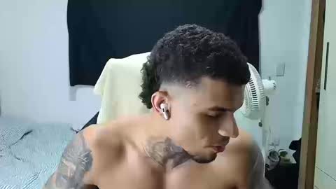 Snapshot of juan_gomez_1 chatting on October 2025 12:22:02 AM juan_gomez_1 online show from October 2025 12:22:02 AM