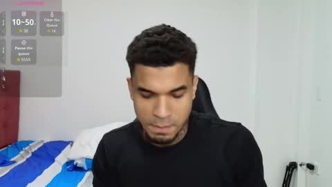 juan_gomez_1 online show from February 2026 11:53:01 PM