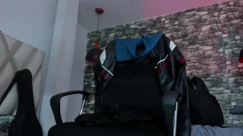 juan_jsmith online show from February 2025 04:19:02 PM