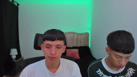 JuanSteven online show from September 2025 04:45:01 AM