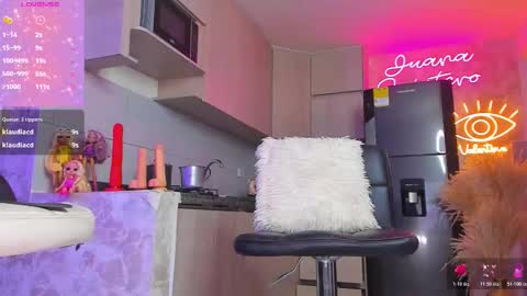 JUANA VALENTINA QUINTERO independent model  ONLY FANS --- Juanaquintero online show from November 2025 07:41:02 AM