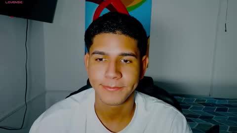 Juan online show from November 2025 03:05:02 AM