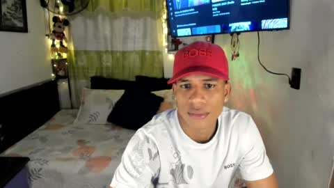Snapshot of juanbigcock21cm chatting on June 2026 07:06:02 PM juan jose online show from June 2026 07:06:02 PM