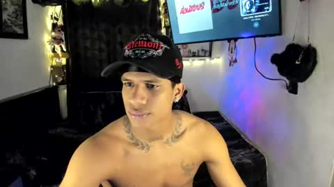 Snapshot of juanbigcock21cm chatting on July 2026 06:02:02 PM juan jose online show from July 2026 06:02:02 PM