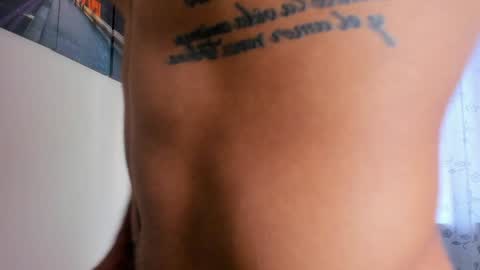 Juan Esteban online show from December 2024 05:33:01 PM