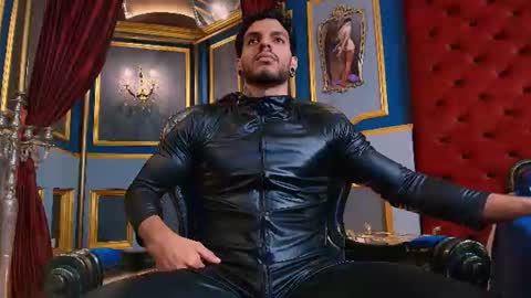 Juan Esteban online show from July 2026 02:07:02 PM
