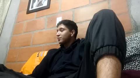 juanc23_371 online show from November 2025 11:59:02 PM