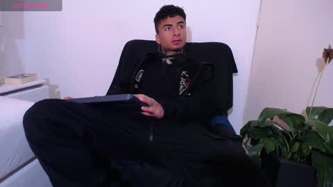 Snapshot of juancamilo66_ chatting on December 2024 06:05:02 AM juancamilo66_ online show from December 2024 06:05:02 AM