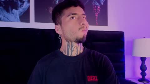 juancamilo66_ online show from February 2026 11:39:02 PM