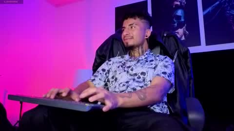 juancamilo66_ online show from March 2026 02:27:02 AM